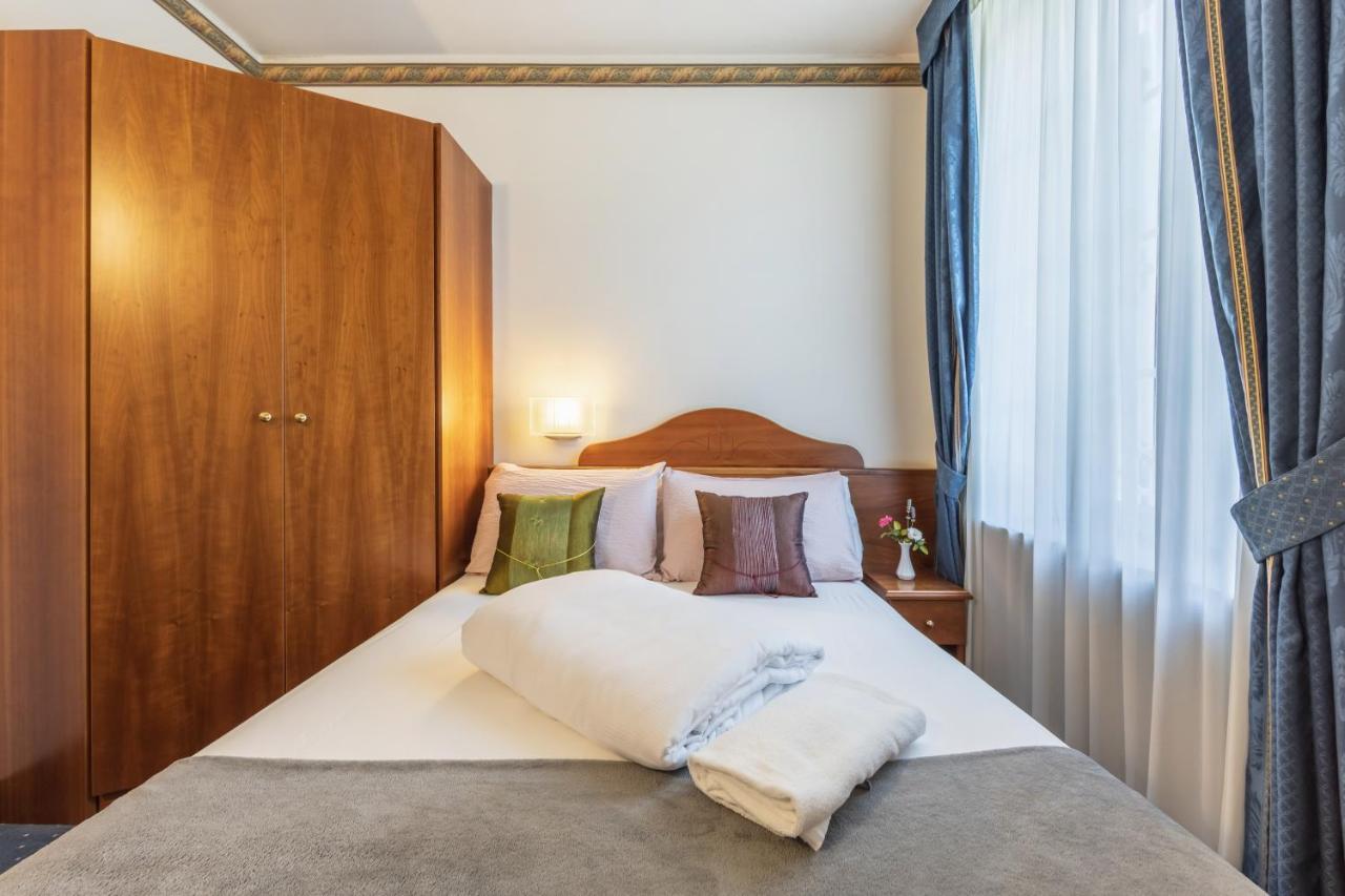 Albergo Al Salus Levico Terme Exterior foto